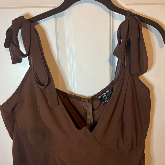 PrettyLittleThing One Shoulder Brown Dress - Picture 8 of 12